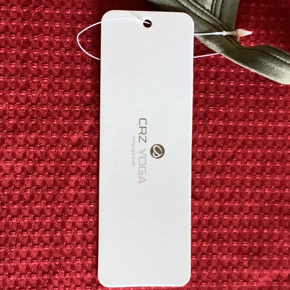 Crz Yoga Speedy Seamless Built-in Bra Tank Y-back - Picture 7 of 8